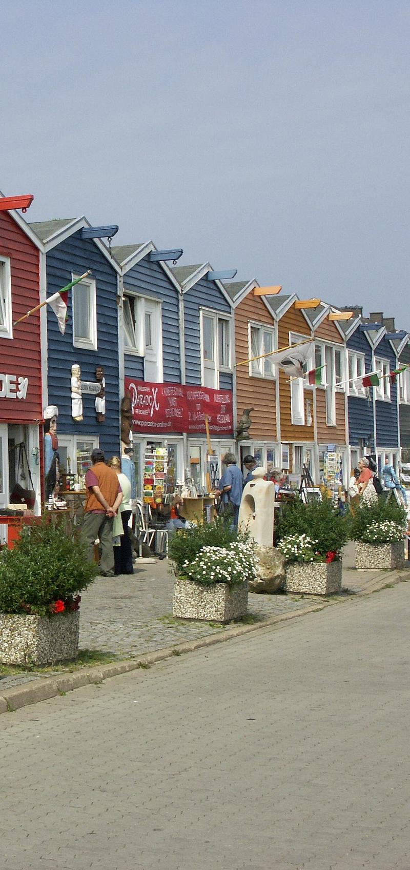 colourful shops on Heligoland called "Hummerbuden"