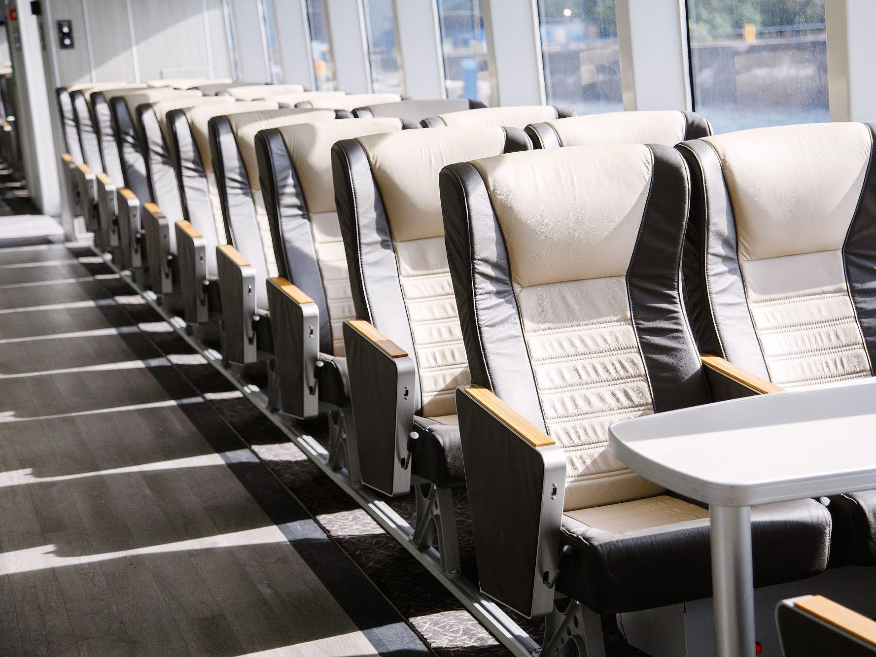 picture of the seats located ibn the Panorama Class.